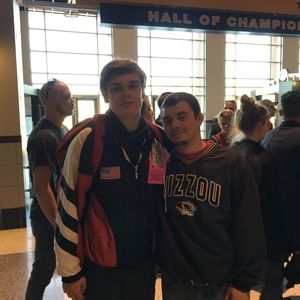 Meet your Posher, Jake